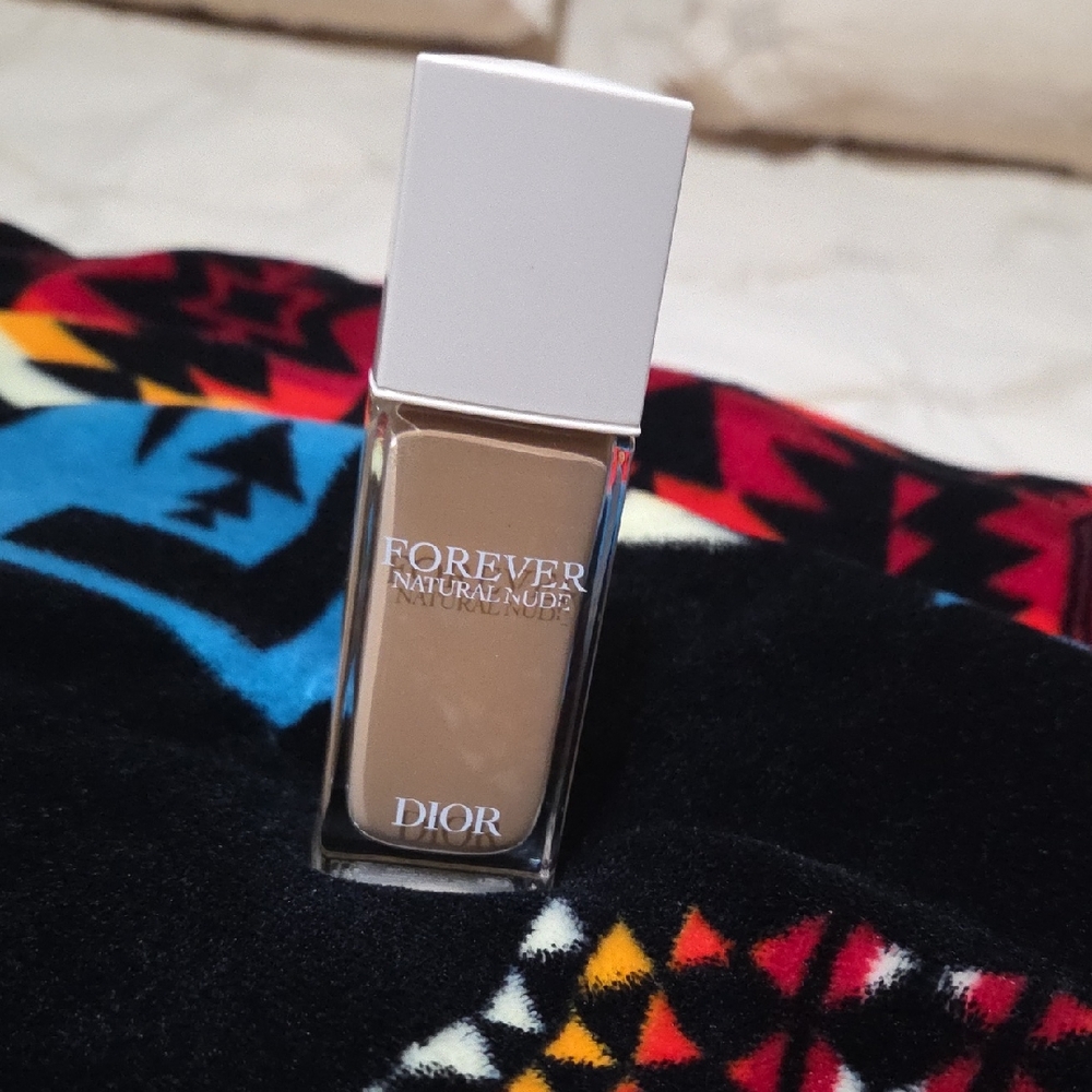 "NEW" Dior Forever Natural Nude Foundation - Warm Beige 4N
